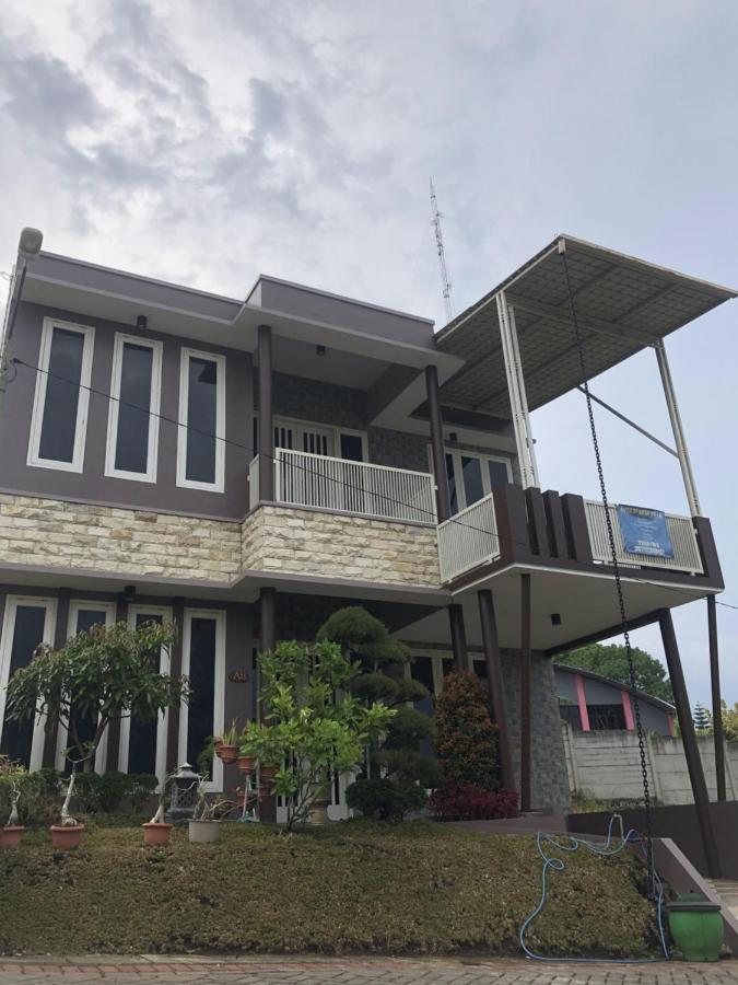 Villa Kusuma Hill A8 Batu  Exterior foto