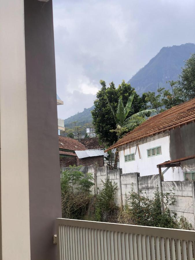 Villa Kusuma Hill A8 Batu  Exterior foto