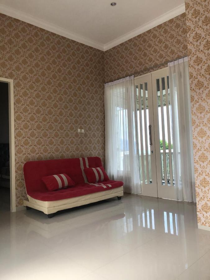 Villa Kusuma Hill A8 Batu  Exterior foto